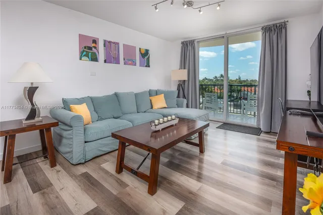 $5,000 | Normandy Beach, Surfside, FL 33154