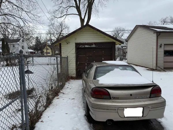 $120,000 | 1020 Oak Street, Beloit, WI 53511