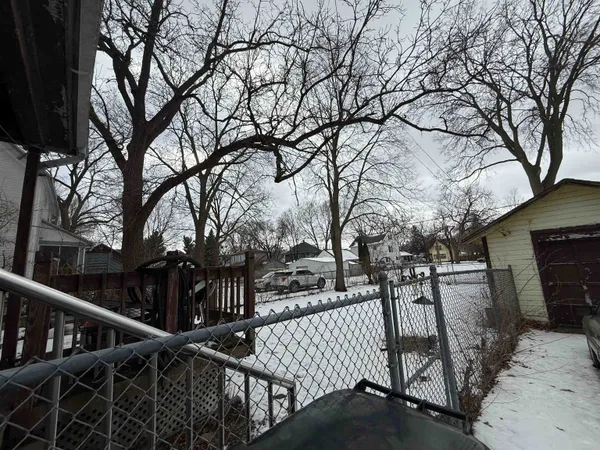 $120,000 | 1020 Oak Street, Beloit, WI 53511