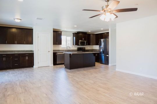 936 West Boston Avenue Ridgecrest, CA 93555 - Photo 8 of 33 Gallery Image 8
