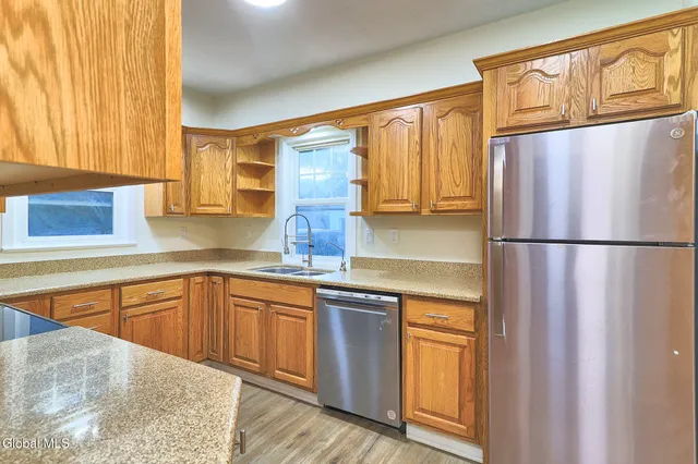 $324,550 | 11 Vley Road, Scotia, NY 12302