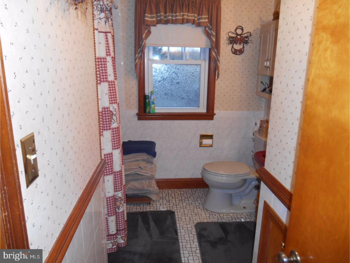 1277 Railroad Road Leesport, PA 19533 - Photo 2 of 15 Gallery Image 2