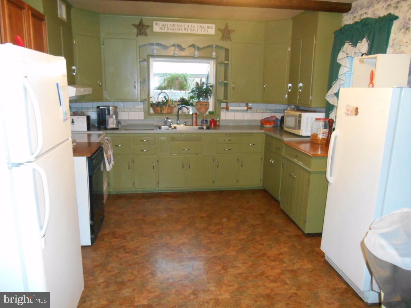 1277 Railroad Road Leesport, PA 19533 - Photo 5 of 15 Gallery Image 5