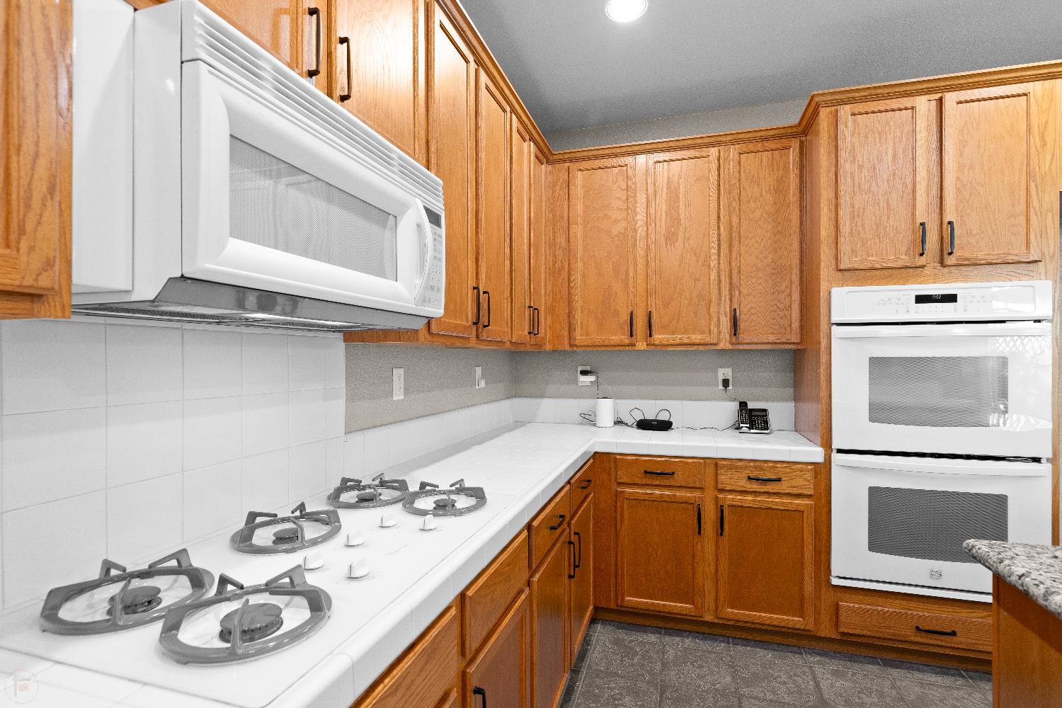 821 Hometown Way Modesto, CA 95356 - Photo 19 of 66