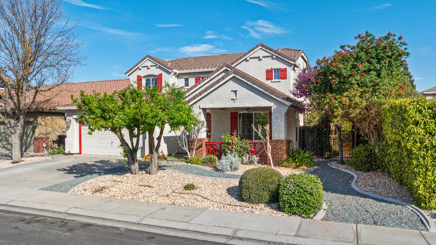 821 Hometown Way Modesto, CA 95356 - Photo 2 of 66