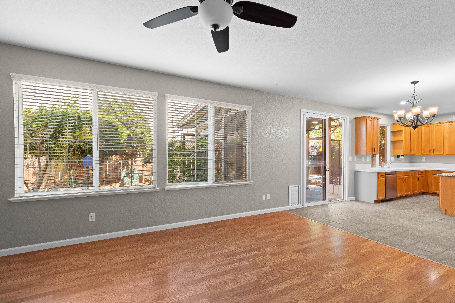 821 Hometown Way Modesto, CA 95356 - Photo 26 of 66