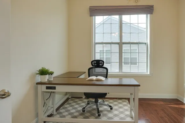 $1,050,000 | 6 Glen Ellen Boulevard, Unit 6, Millis, MA 02054