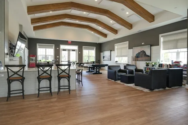 $1,050,000 | 6 Glen Ellen Boulevard, Unit 6, Millis, MA 02054