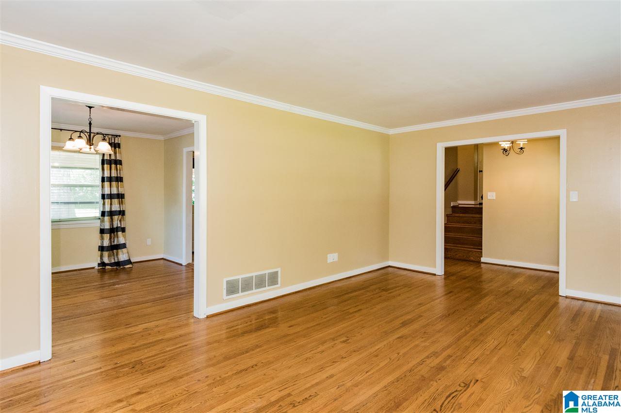 2412 Lester Lane Hoover, AL 35226 - Photo 8 of 37