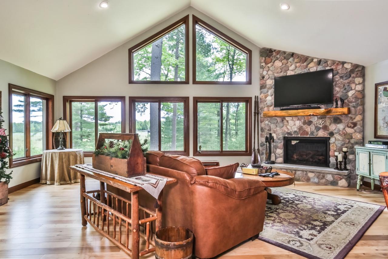9240 Thoroughfare Road Minocqua, WI 54548 - Photo 4 of 31 Gallery Image 4