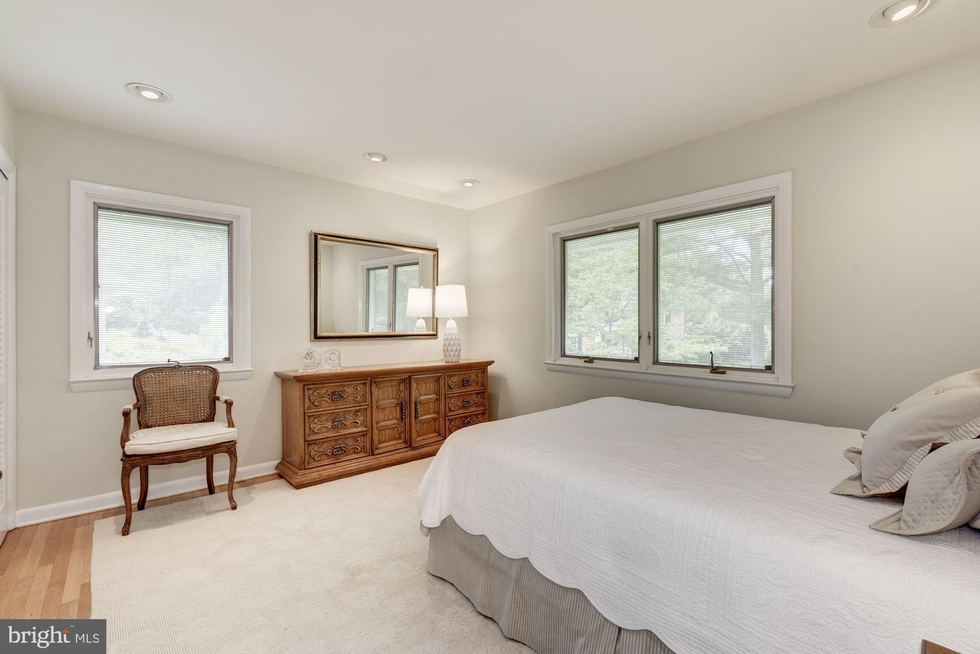 6129 Overlea Road Bethesda, MD 20816 - Photo 6 of 30 a bedroom with a bed and a window