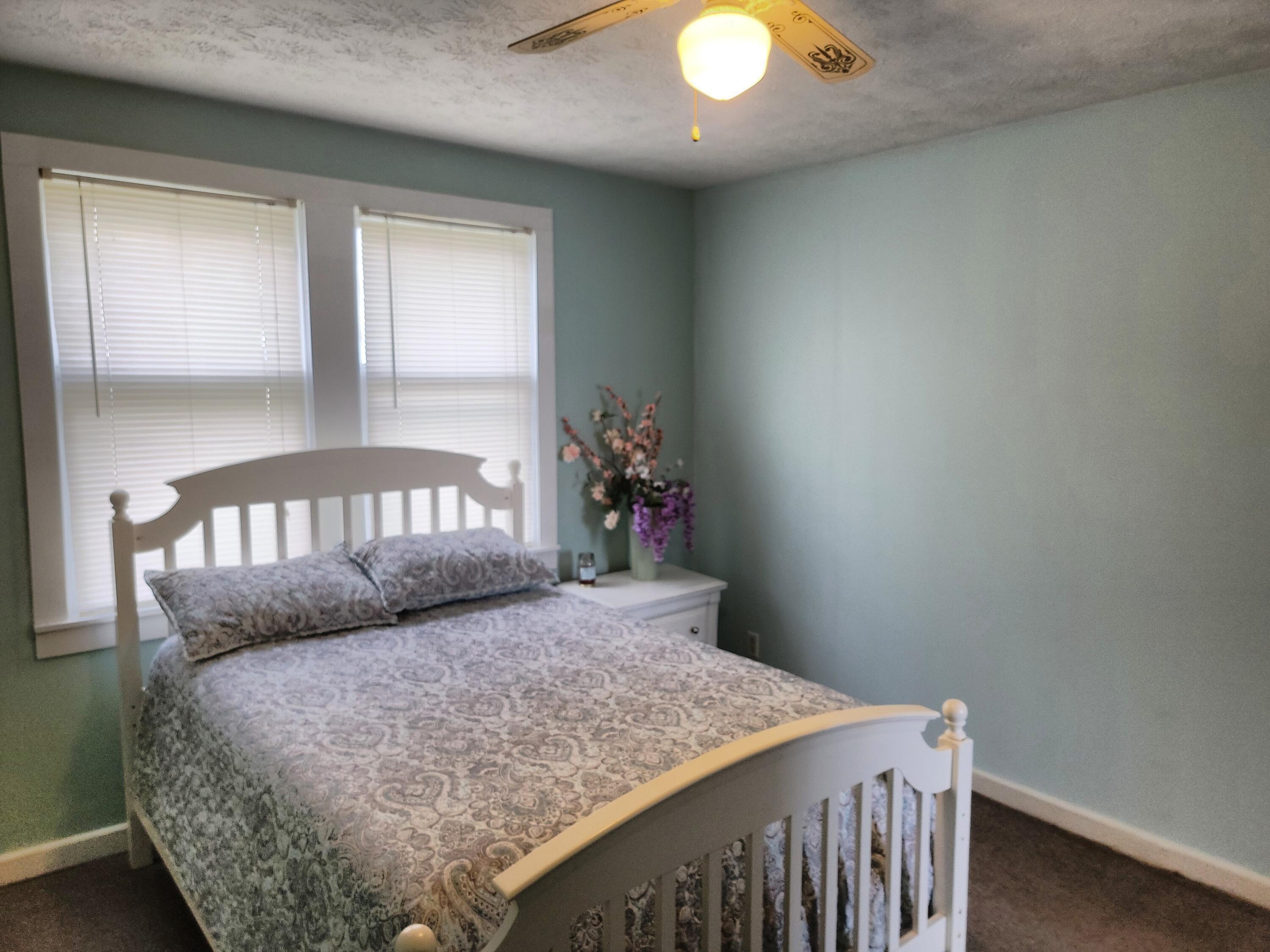 291 Main Street Butler, TN 37640 - Photo 28 of 36 IMG_20220310_132627_HDR