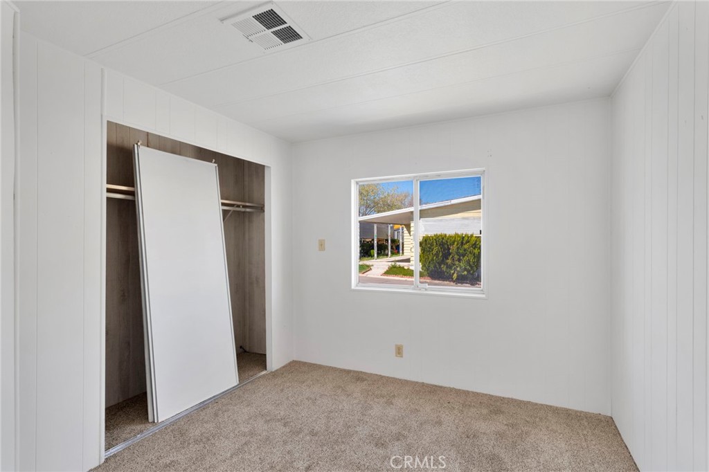 20683 Waalew Road, Unit 59 Apple Valley, CA 92307 - Photo 13 of 38