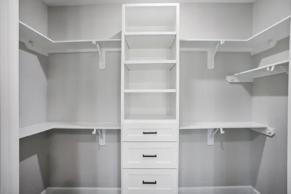 a view of walk in closet