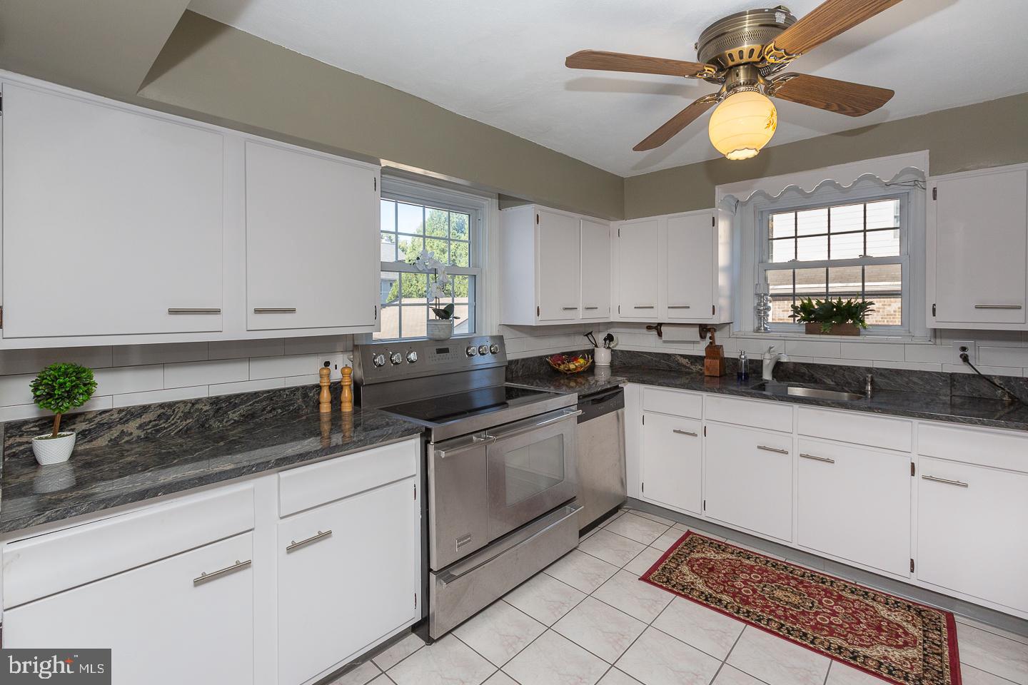 6 Lexington Avenue Havertown, PA 19083 - Photo 12 of 49 Updated kitchen