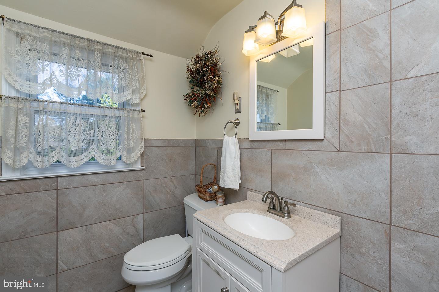 6 Lexington Avenue Havertown, PA 19083 - Photo 24 of 49