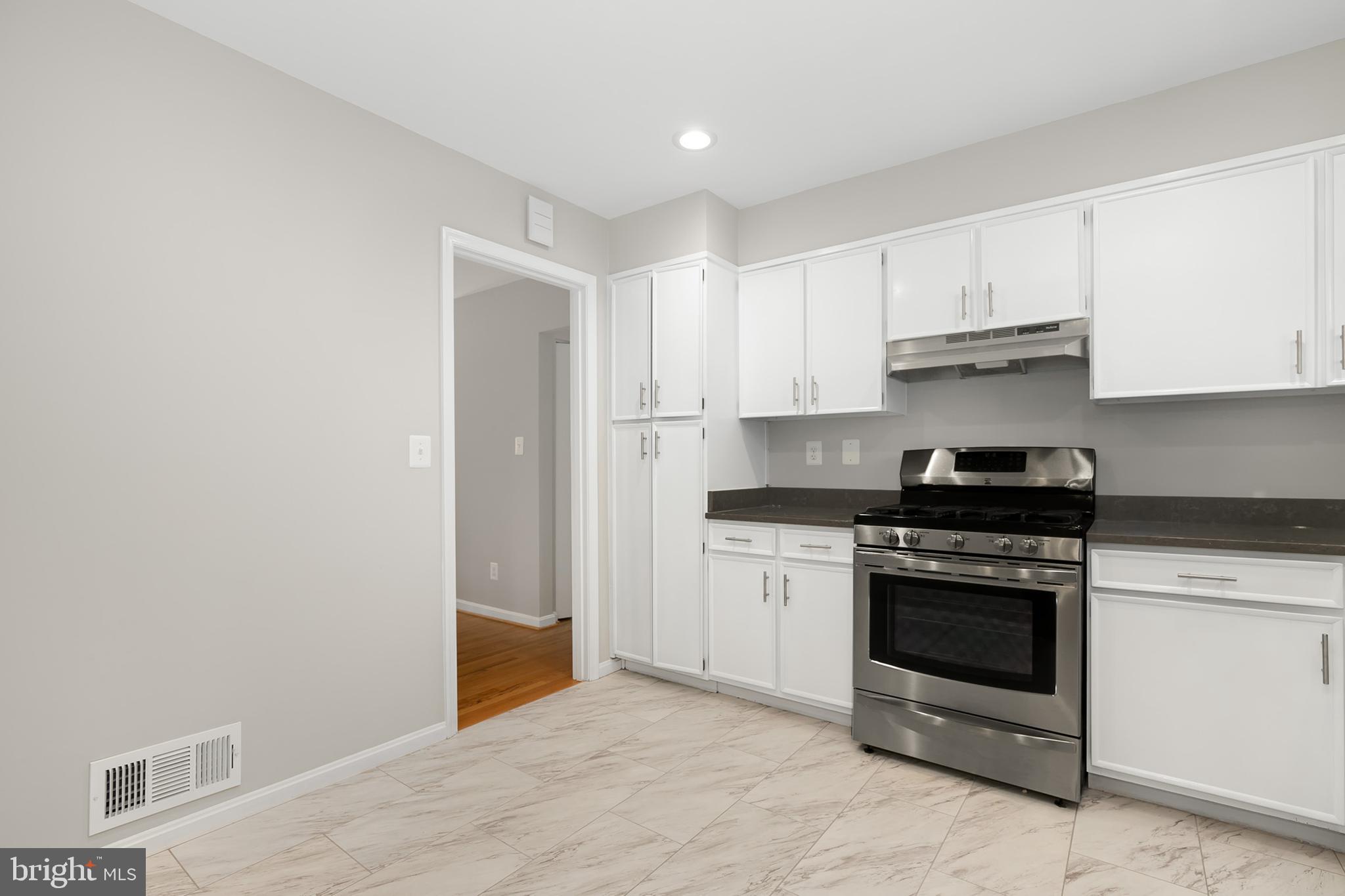 8901 Stark Road Annandale, VA 22003 - Photo 16 of 29 Gallery Image 16