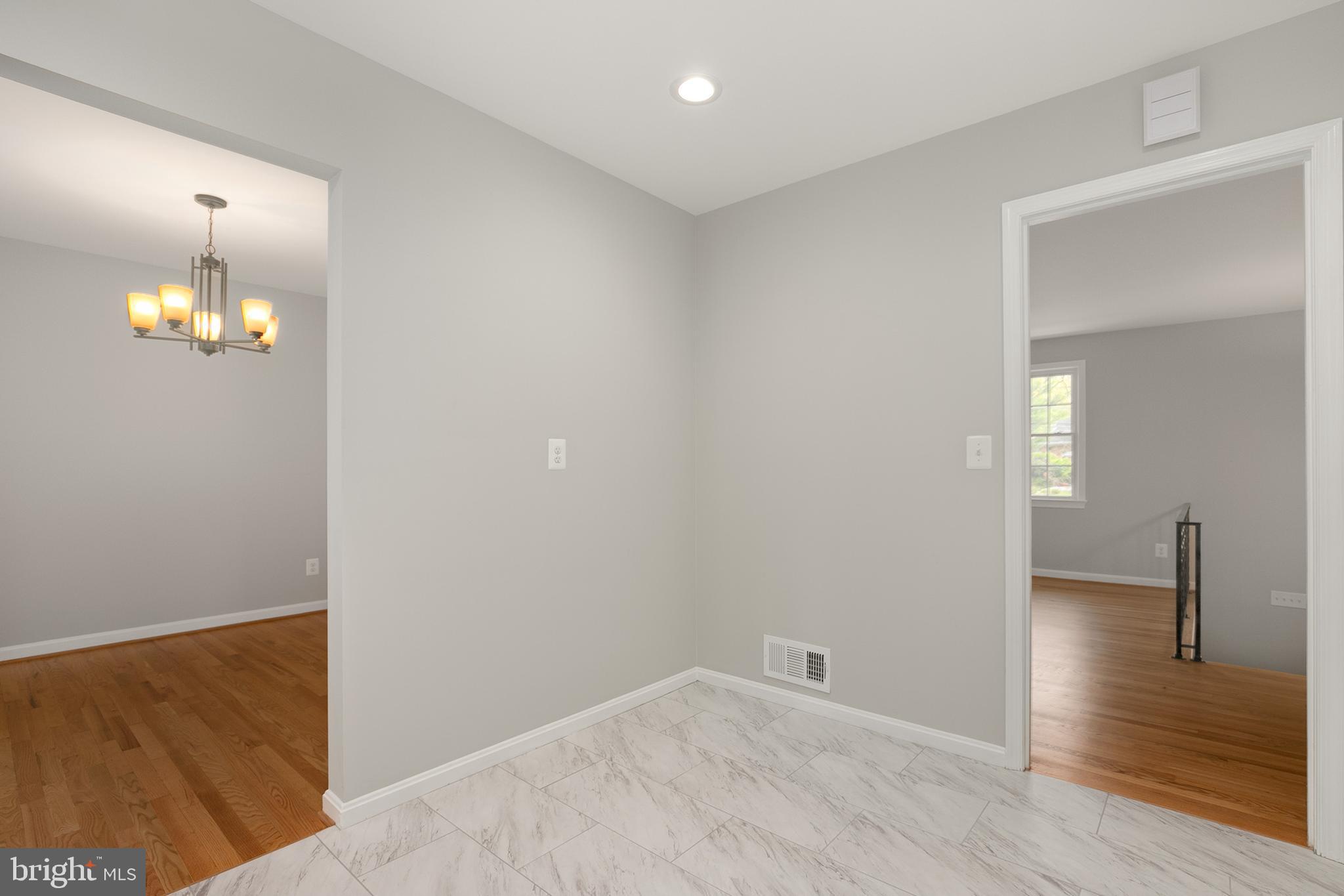 8901 Stark Road Annandale, VA 22003 - Photo 3 of 29 Gallery Image 3