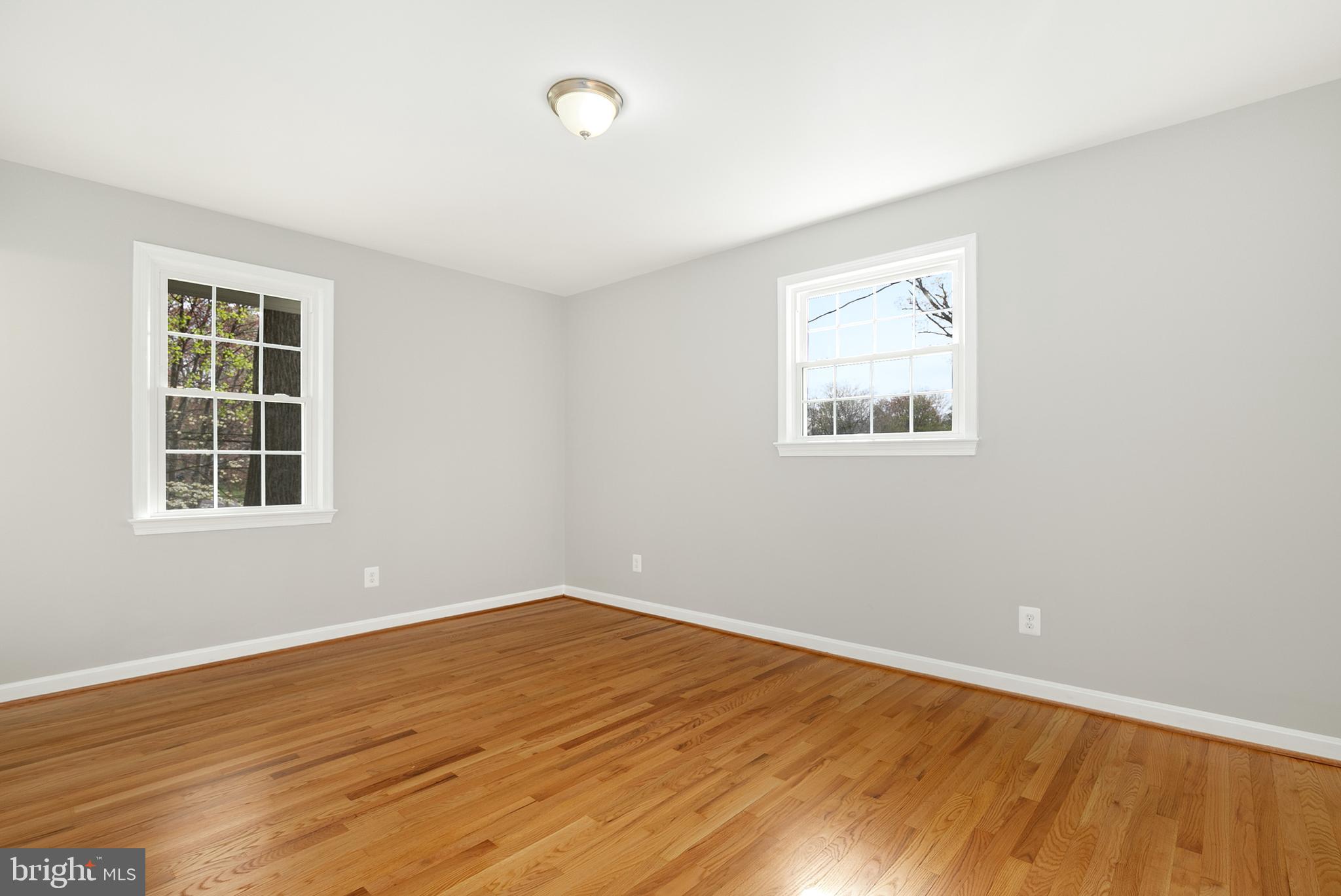 8901 Stark Road Annandale, VA 22003 - Photo 7 of 29 Gallery Image 7