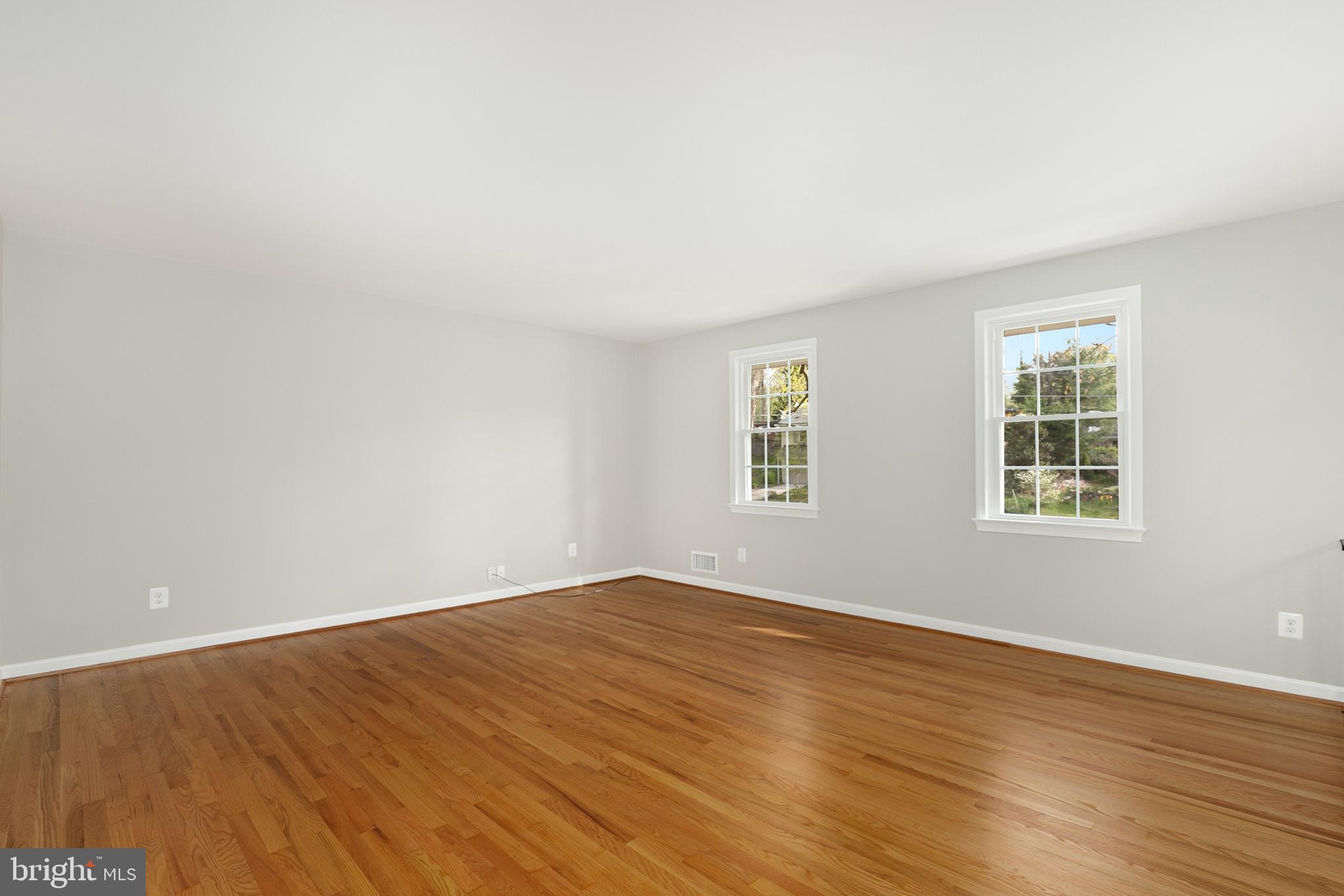 8901 Stark Road Annandale, VA 22003 - Photo 9 of 29 Gallery Image 9