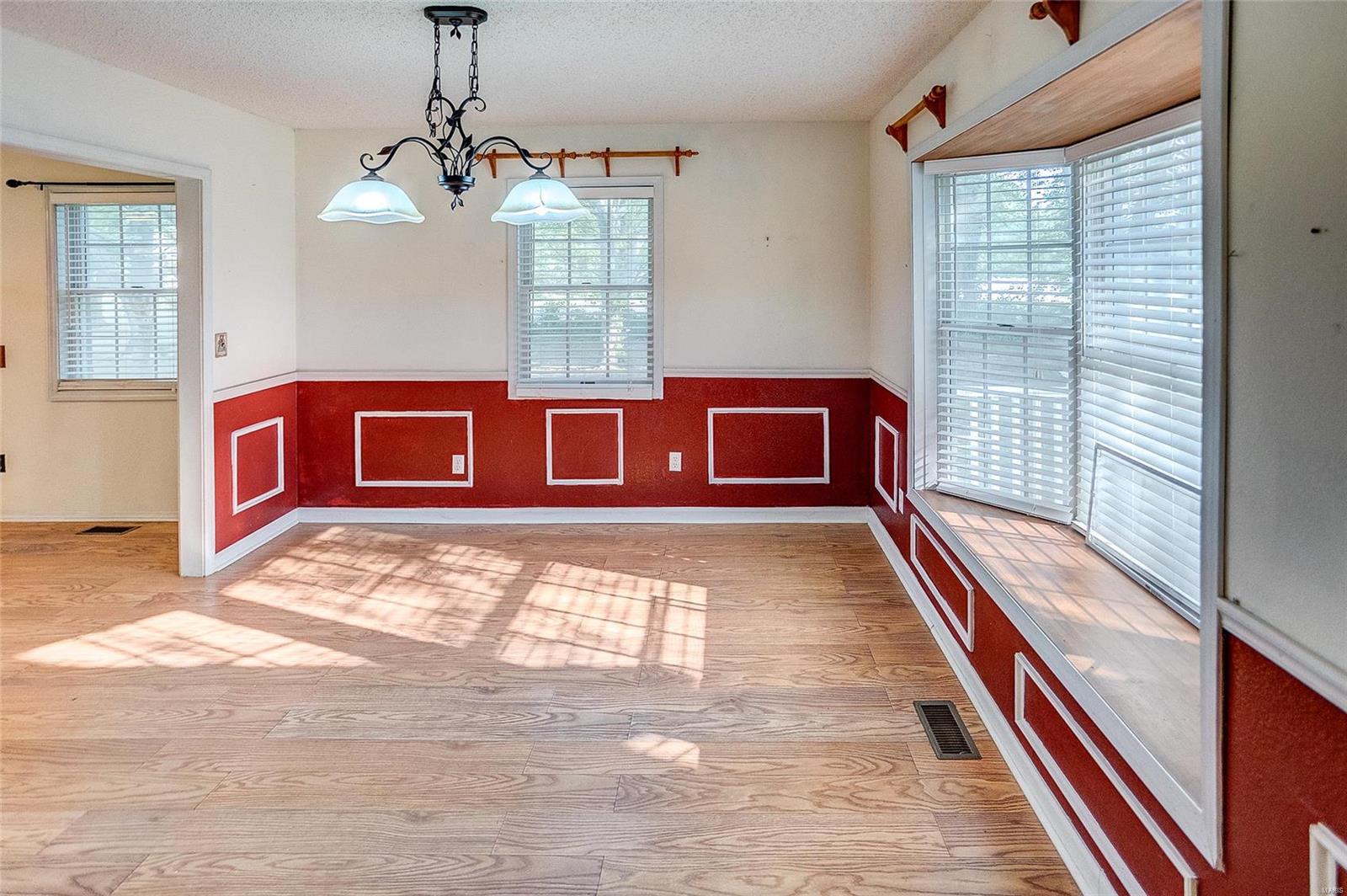 538 Coventry Road Troy, IL 62294 - Photo 13 of 55 Gallery Image 13