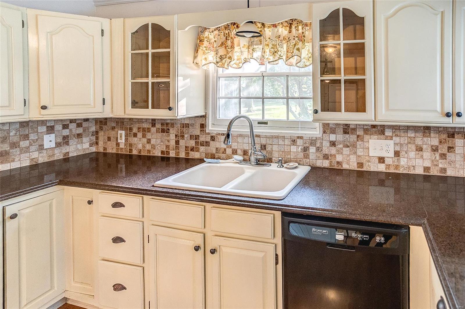 538 Coventry Road Troy, IL 62294 - Photo 17 of 55 Gallery Image 17