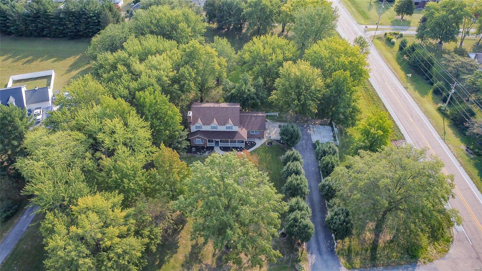 538 Coventry Road Troy, IL 62294 - Photo 48 of 55 Gallery Image 48