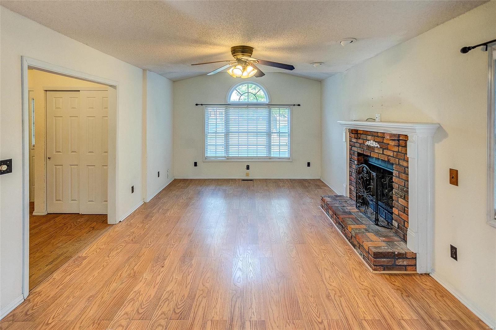 538 Coventry Road Troy, IL 62294 - Photo 10 of 55 Gallery Image 10