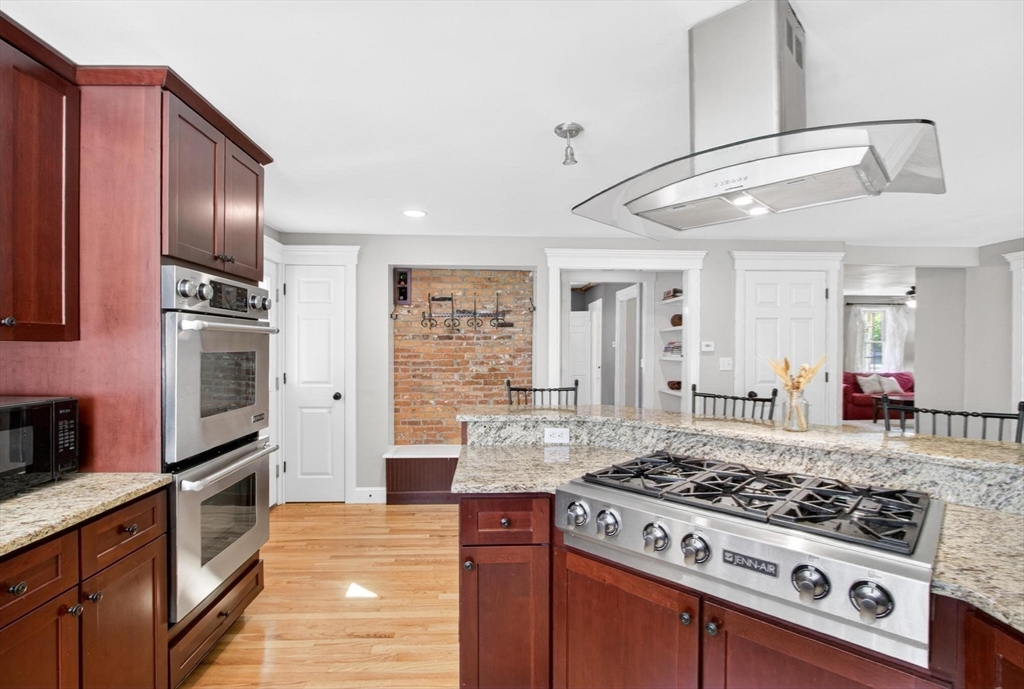 270 Groton Road Westford, MA 01886 - Photo 10 of 40