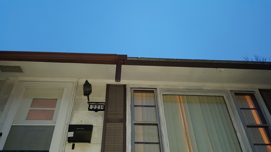 221 Mammoth Road Lowell, MA 01854 - Photo 5 of 15