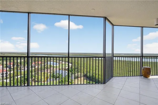 $3,900 | 1060 Borghese Lane, Unit 1005, Naples, FL 34114