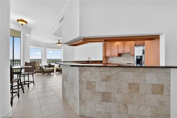 $3,900 | 1060 Borghese Lane, Unit 1005, Naples, FL 34114