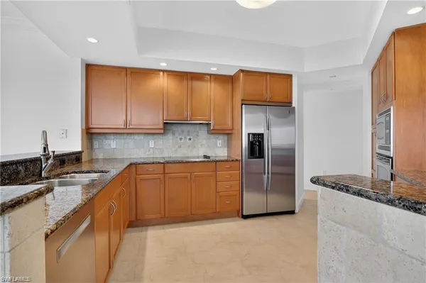 $3,900 | 1060 Borghese Lane, Unit 1005, Naples, FL 34114