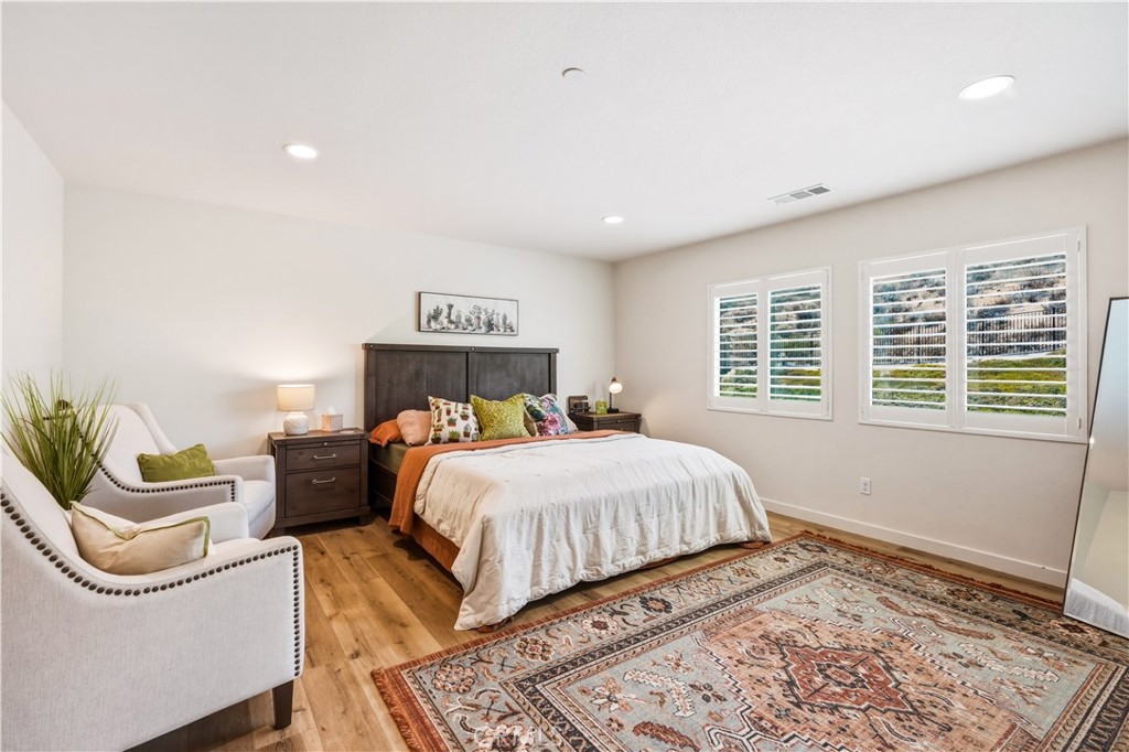 29853 White Ridge Road Winchester, CA 92596 - Photo 31 of 61 Primary suite