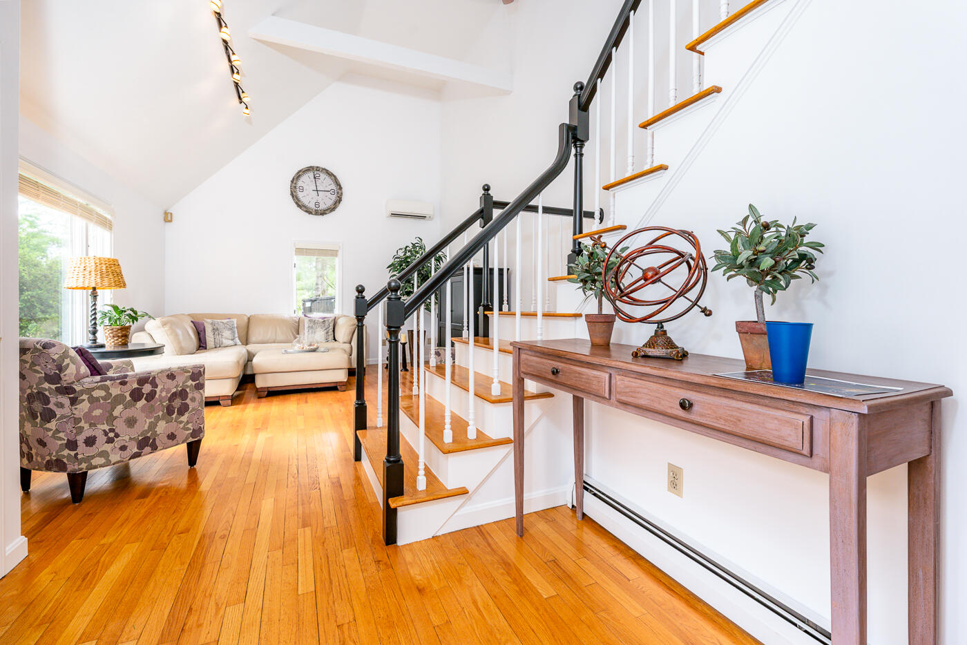 606 River Road Marstons Mills, MA 02648 - Photo 9 of 49 stairway1