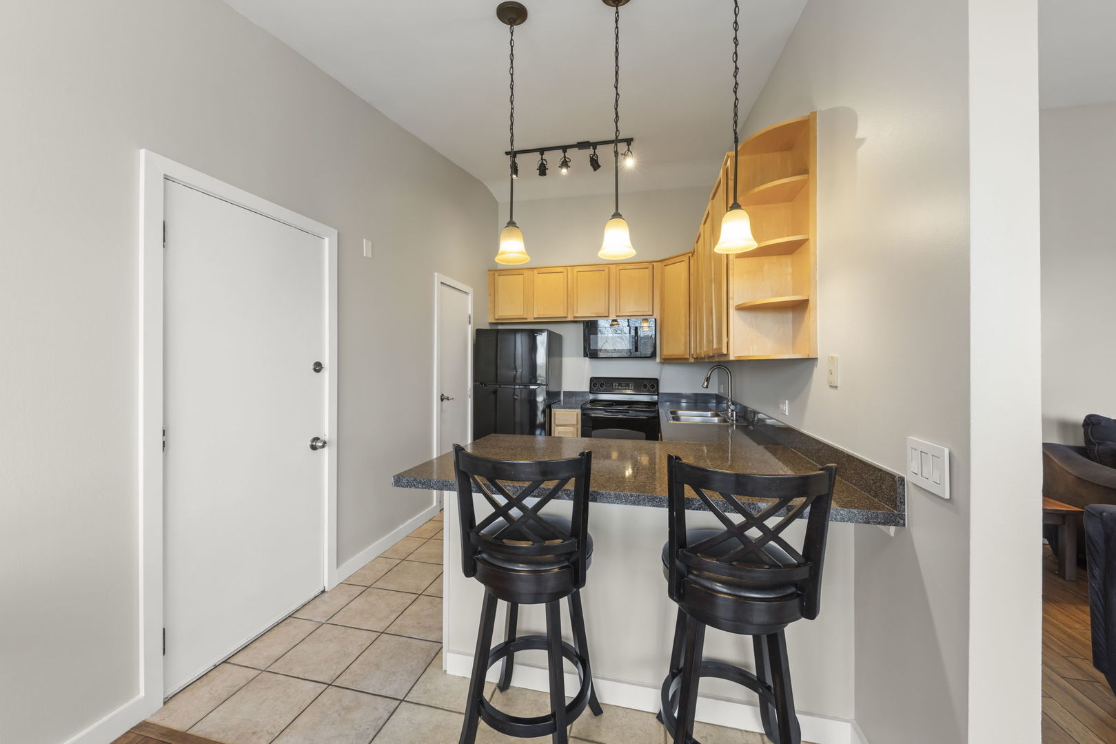 6010 Forest View Road, Unit 3A Lisle, IL 60532 - Photo 10 of 20 a view of a dining room with furniture and window