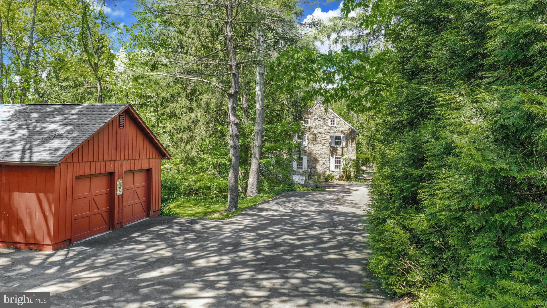 1800 Three Mile Run Road Perkasie, PA 18944 - Photo 4 of 40