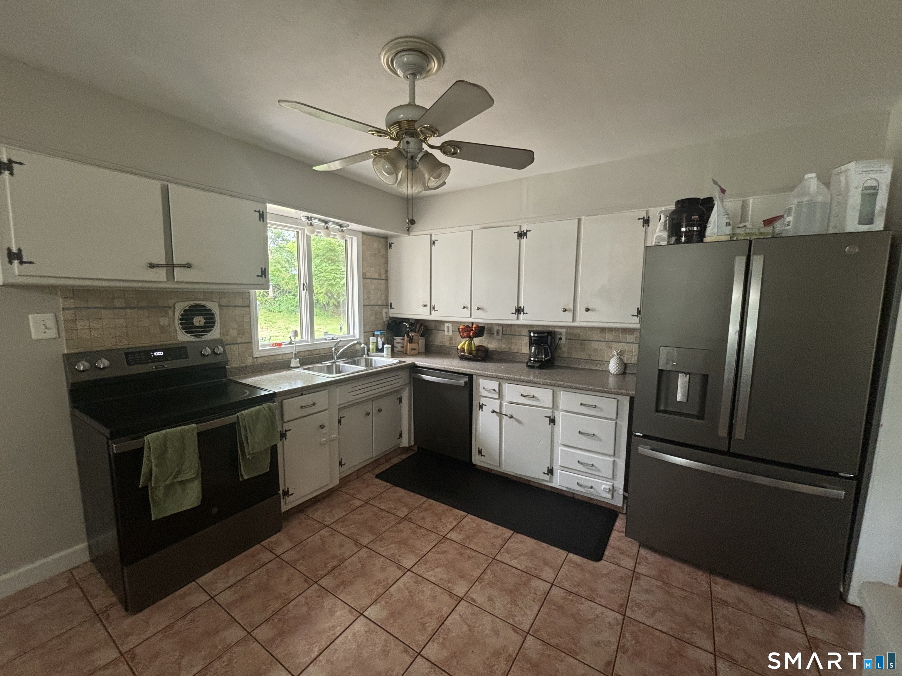 45 Sherman Road Glastonbury, CT 06033 - Photo 6 of 14