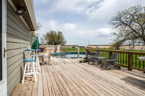 $720,000 | 17033 Northeast County Road 43, Archie, MO 64725