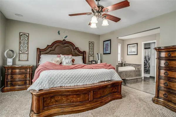 $720,000 | 17033 Northeast County Road 43, Archie, MO 64725