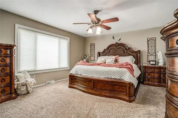 $720,000 | 17033 Northeast County Road 43, Archie, MO 64725