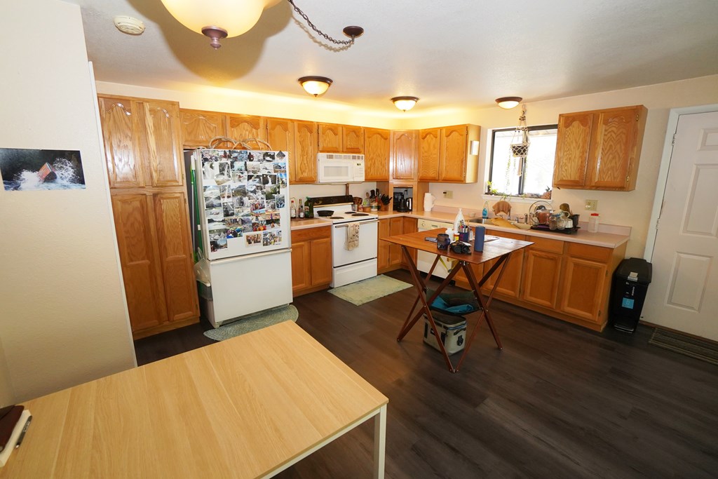 347 South Whitewater Drive Riggins, ID 83549 - Photo 14 of 27