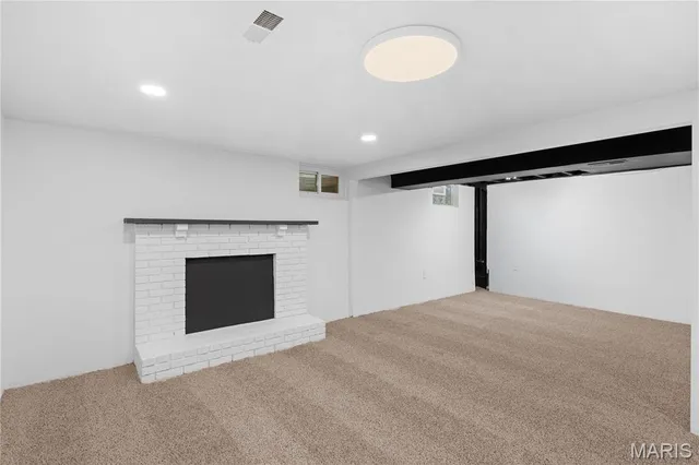 $325,000 | 512 Chele Drive, St. Charles, MO 63304