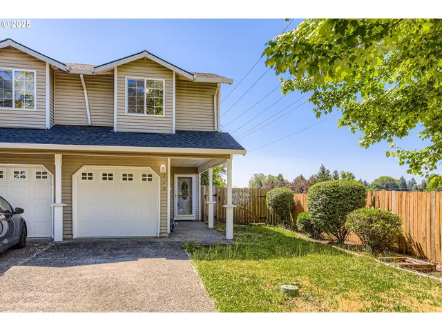 $350,000 | 798 Southeast Palmblad Place, Gresham, OR 97080