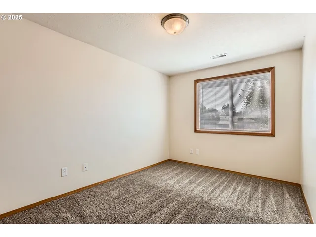 $350,000 | 798 Southeast Palmblad Place, Gresham, OR 97080