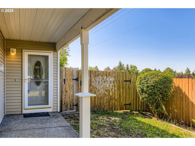 $350,000 | 798 Southeast Palmblad Place, Gresham, OR 97080