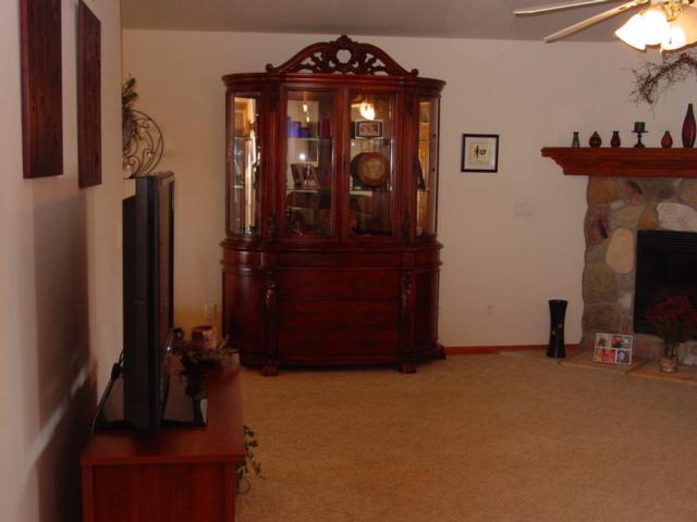 12989 Sullivan Road Emmett, MI 48022 - Photo 14 of 29 31051275-13.JPG