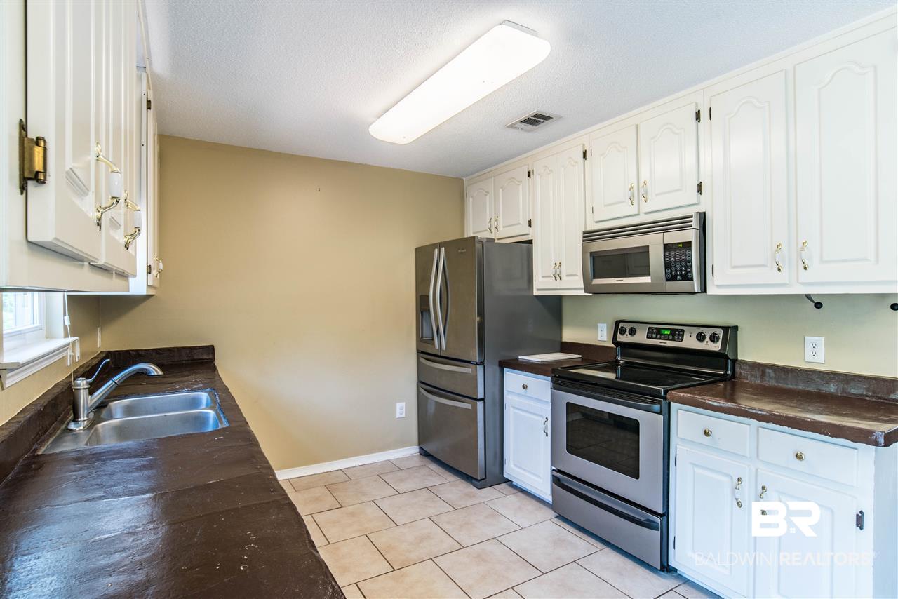 14005 Trawick Road Stapleton, AL 36578 - Photo 2 of 20