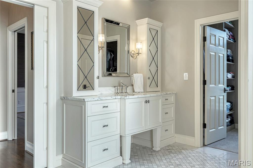 13344 Buckland Hall Road St. Louis, MO 63131 - Photo 48 of 99 Gallery Image 48