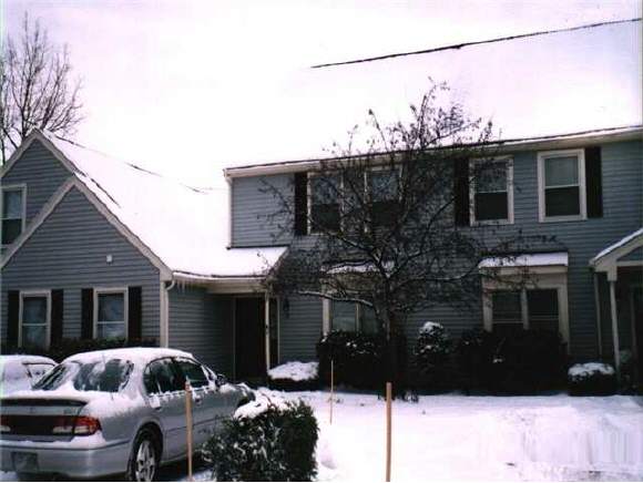 27 Riviera Road, Unit 27 Hudson, NH 03051 - Photo 1 of 1
